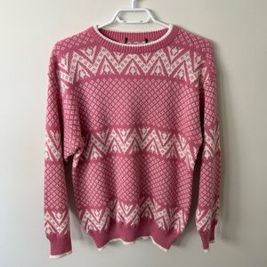 💜 2 for $30 / Pink & White Patterned Winter Sweater